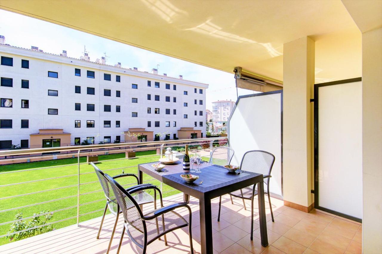 Mileni 2 2 1 1 Roses - Barneda Premium Exterior photo